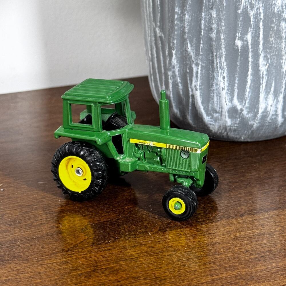 John Deere Mini Tractor ERTL Die-Cast Farm Equipment 2" Tall